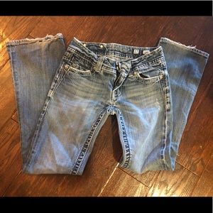 Miss Me distressed bootcut Jean size 27